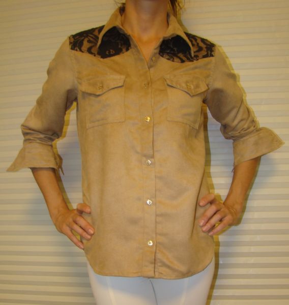 HM1211.2 Camisa com ombros de Renda Bege TAM P